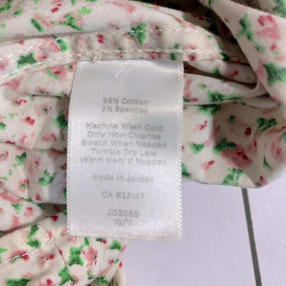 Talbots Cream Pink Floral Long Sleeve Button Down Shirt Women's Size 14 Petite - Picture 9 of 9